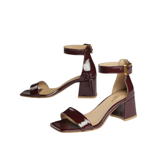 סנדלי עקב פטרישה™