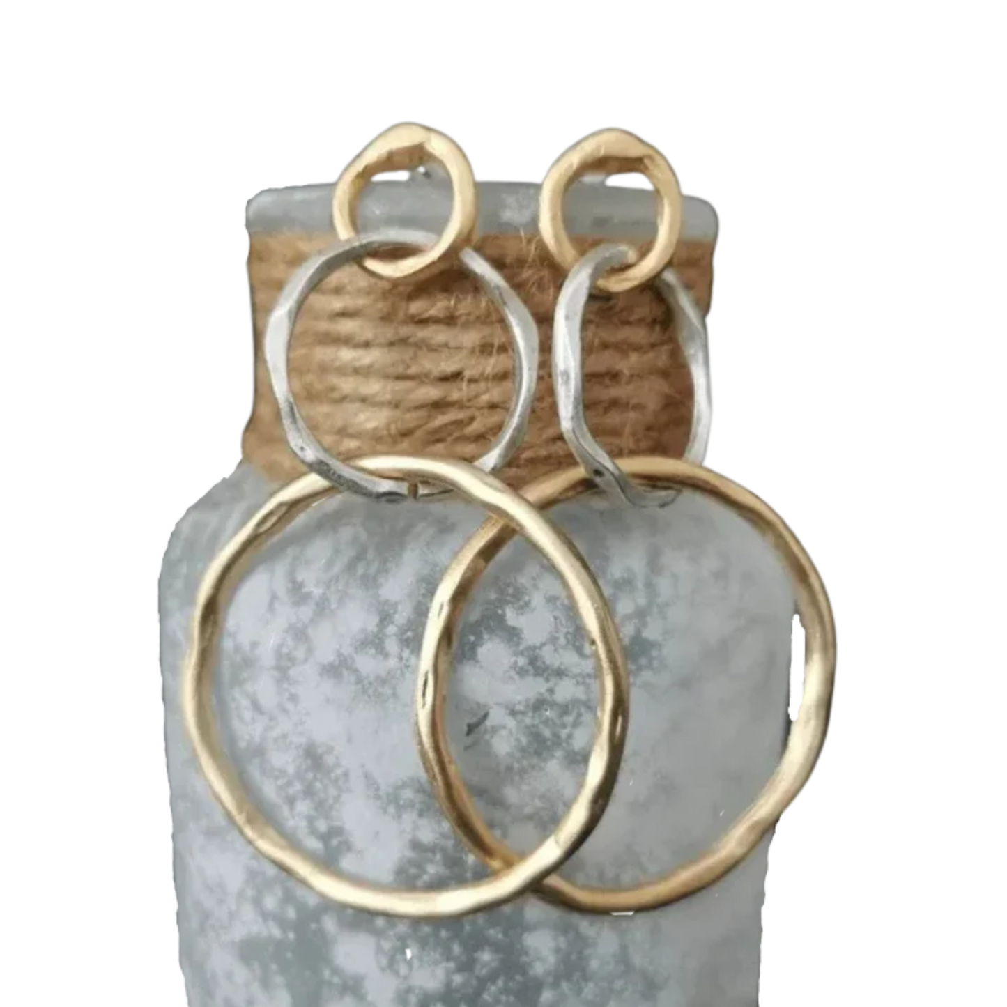 עגילים עתיקים