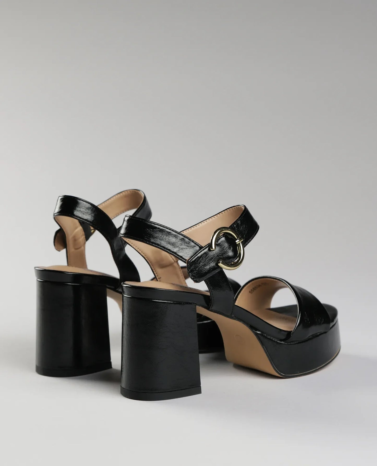 סנדלי פלטפורמה בר™