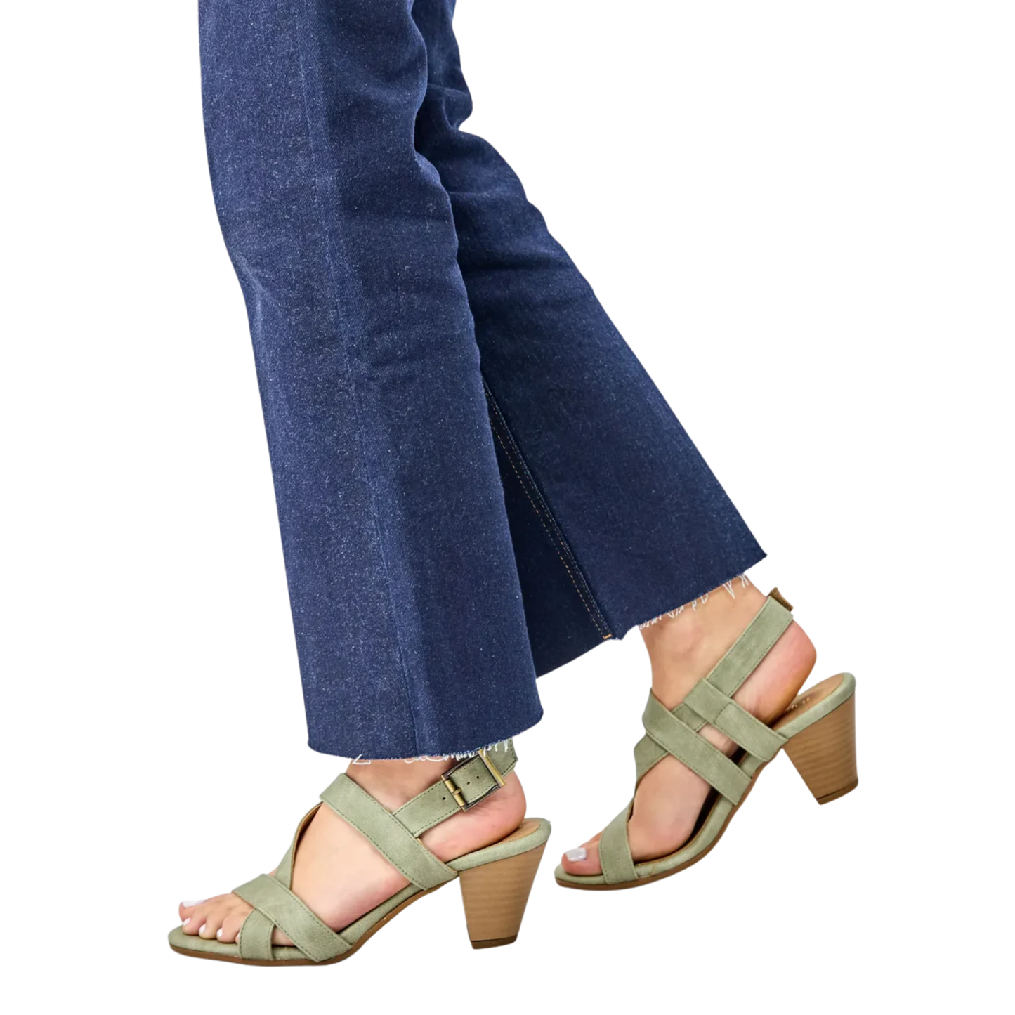 סנדלי עקב - סיליה