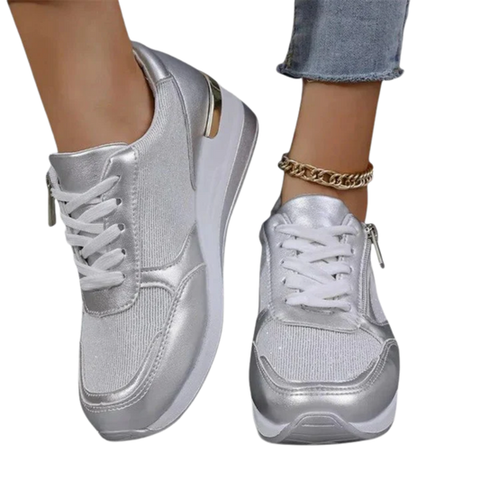 אינדירה אורבן סניקר