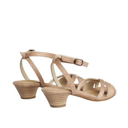 סנדלי רצועות ג׳ודי