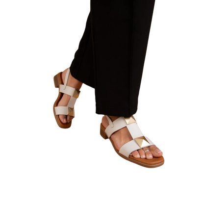 דוריטה לוקס