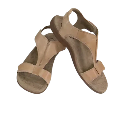 סנדלים של מטילדה אורתו