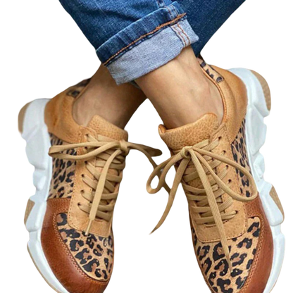 סניקרס קריזי לאופרד לוקס